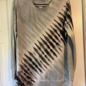 Te Verde Tie Dye Knit Tunic Top